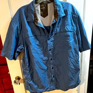 Men’s hiking shirt